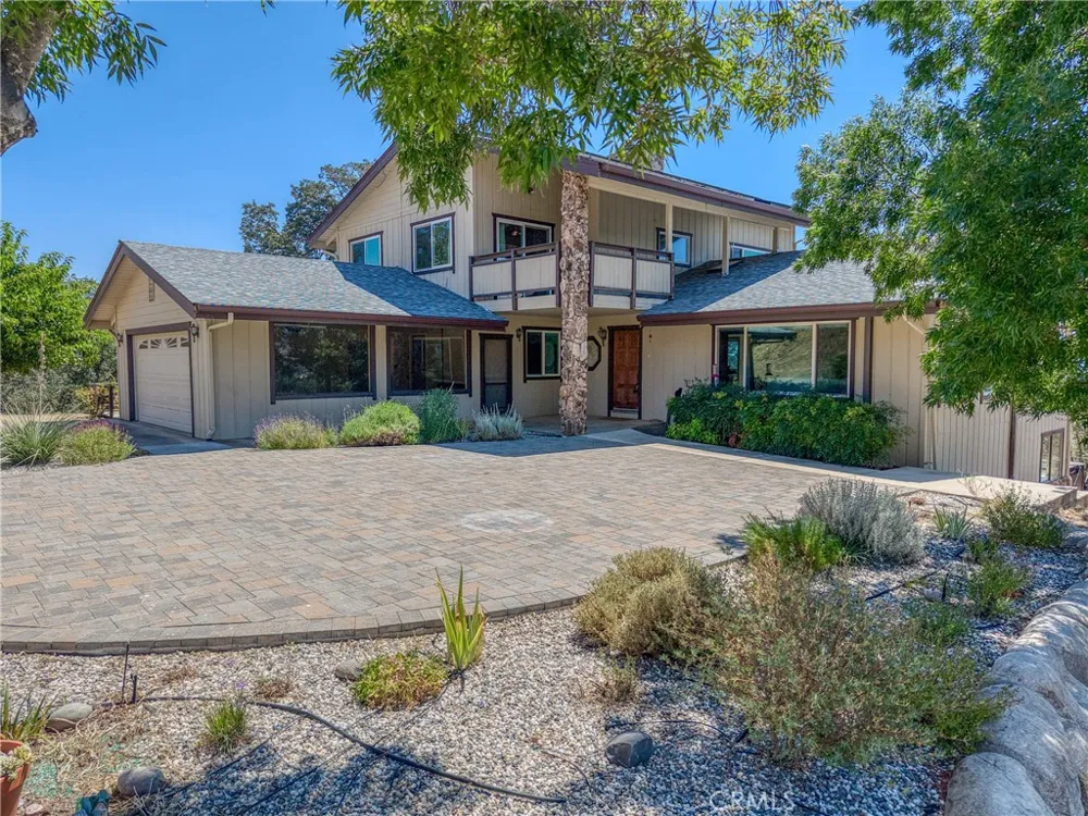 3774 Leal Lakeport, CA 95453