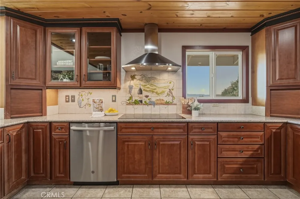 3774 Leal Lakeport, CA 95453