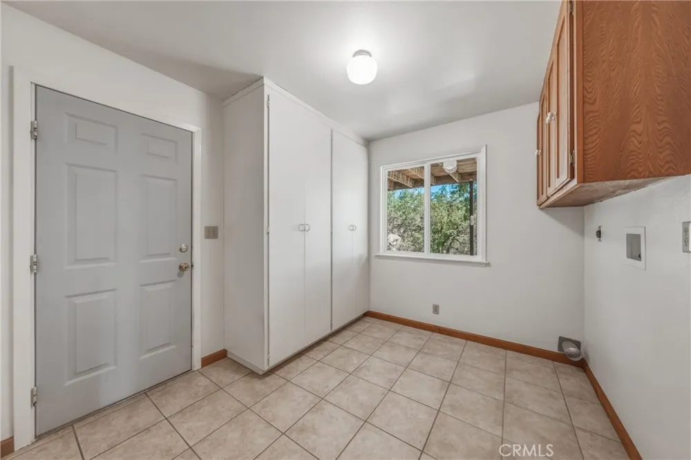 3774 Leal Lakeport, CA 95453