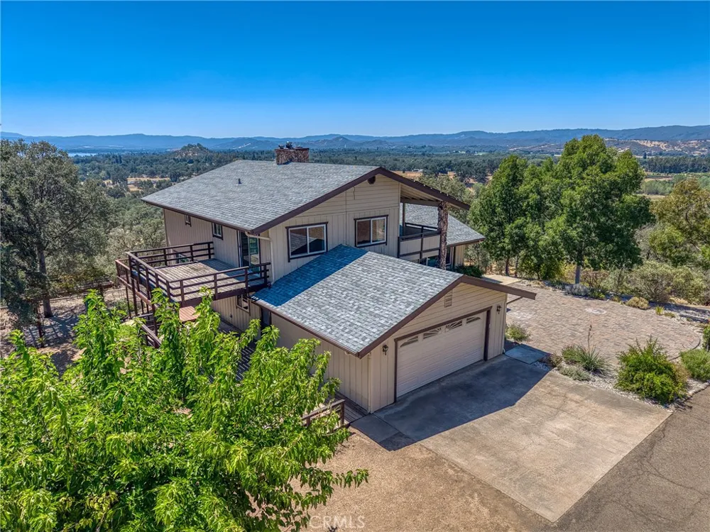 3774 Leal Lakeport, CA 95453
