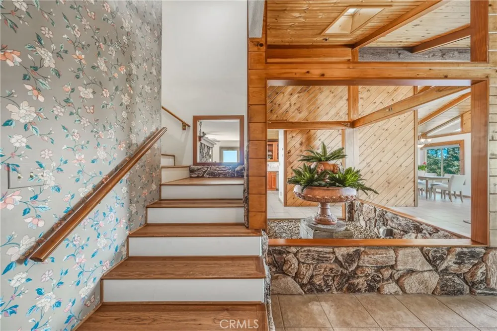 3774 Leal Lakeport, CA 95453