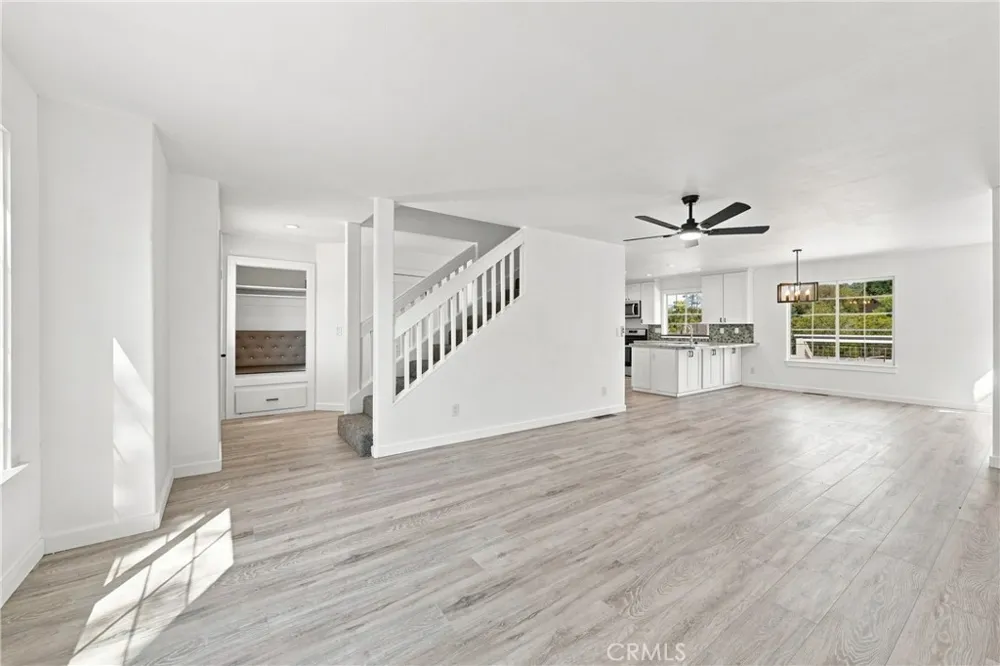 18027 Shore Hidden Valley Lake, CA 95467