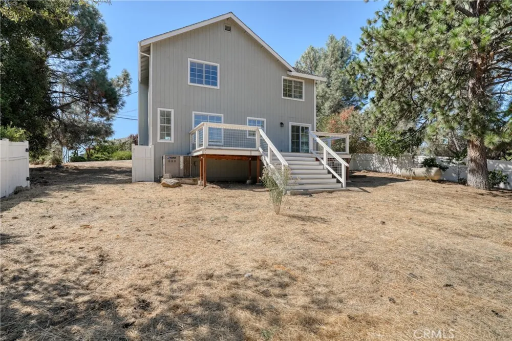 18027 Shore Hidden Valley Lake, CA 95467