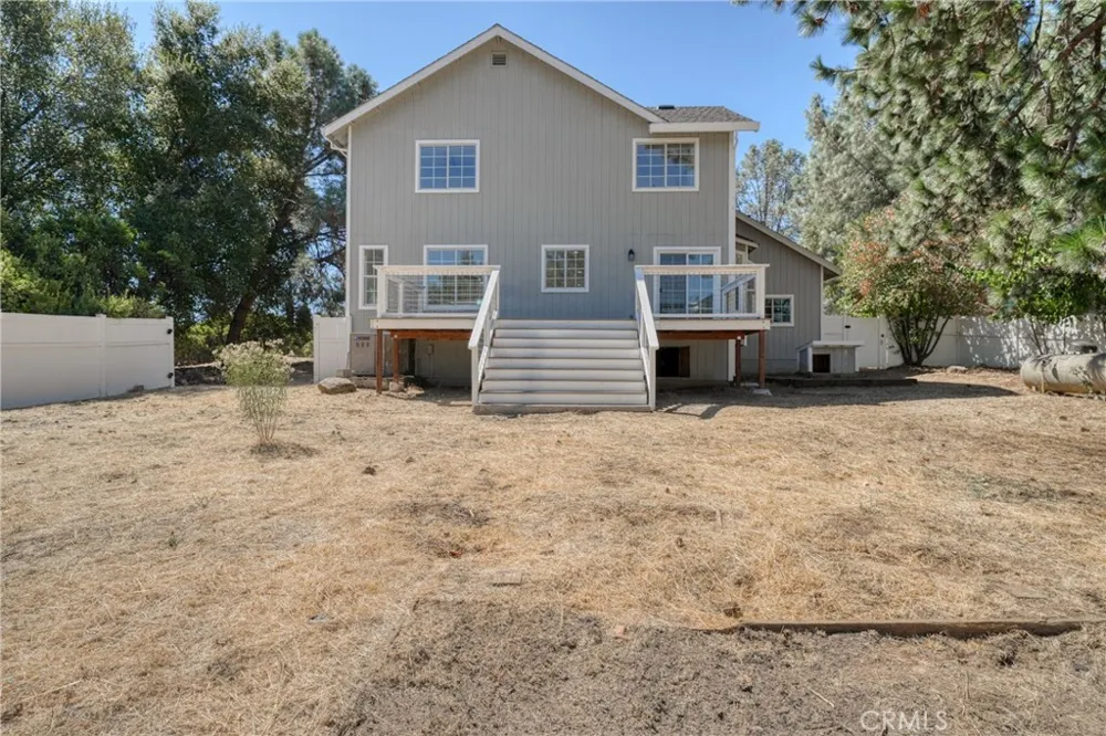 18027 Shore Hidden Valley Lake, CA 95467