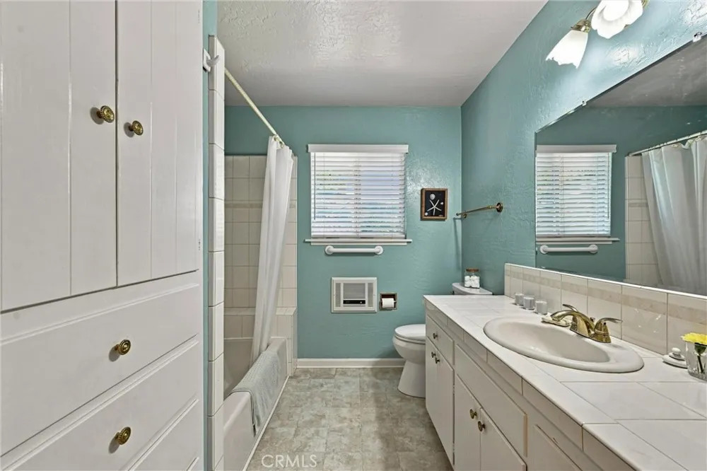 125 16th Lakeport, CA 95453