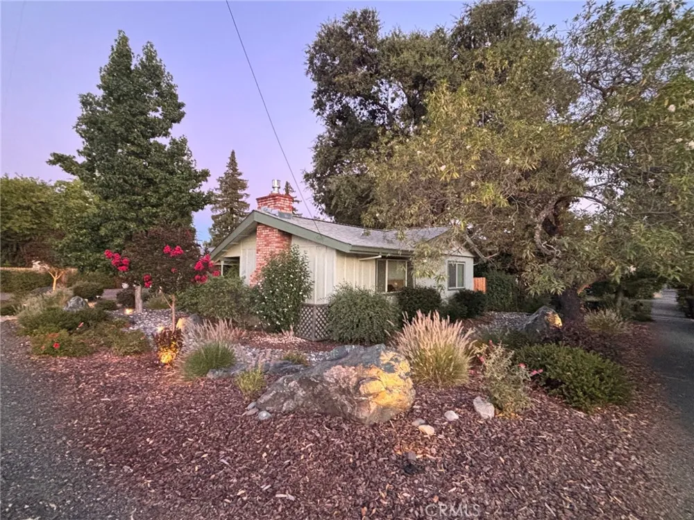 125 16th Lakeport, CA 95453