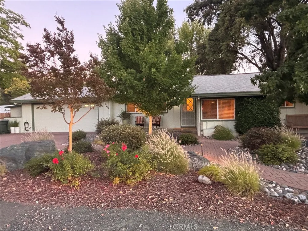 125 16th Lakeport, CA 95453