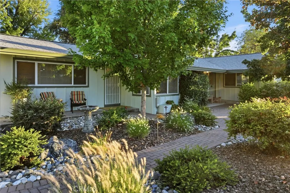 125 16th Lakeport, CA 95453