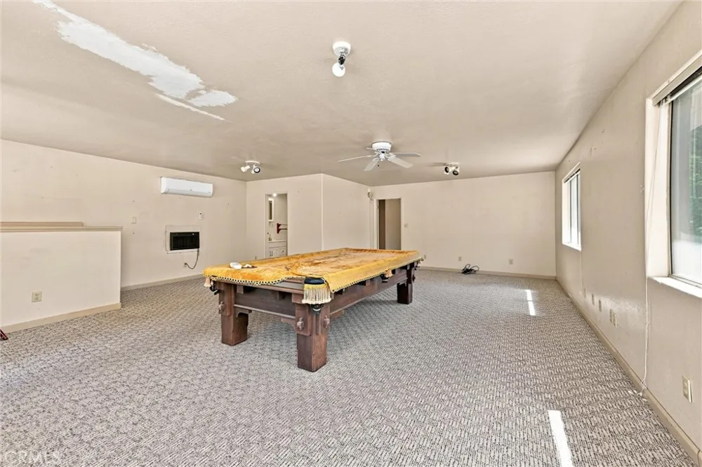 3725 Spring Valley Clearlake Oaks, CA 95423