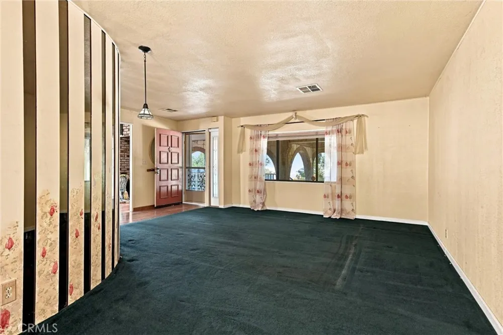 3725 Spring Valley Clearlake Oaks, CA 95423