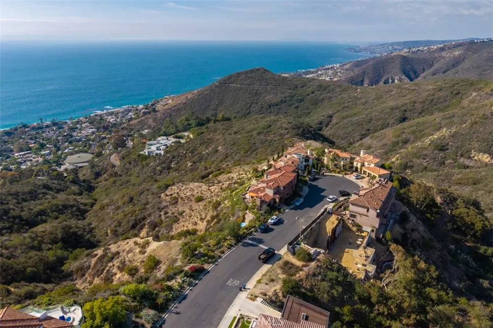 5 Le Conte Laguna Niguel, CA 92677