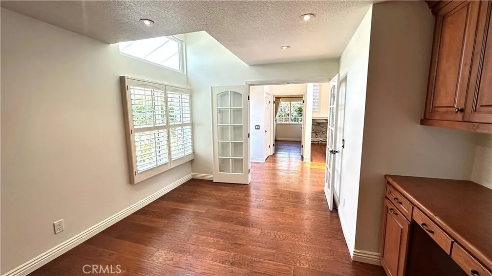 5514 E Crater Lake Orange, CA 92867