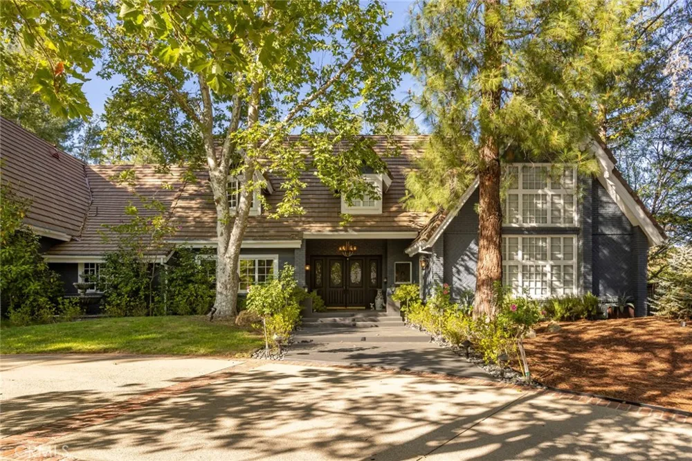 29155 Old Mill Creek Agoura Hills, CA 91301