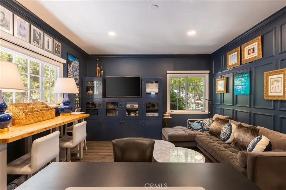 29155 Old Mill Creek Agoura Hills, CA 91301
