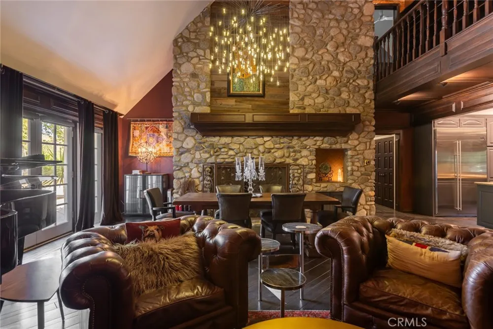 29155 Old Mill Creek Agoura Hills, CA 91301