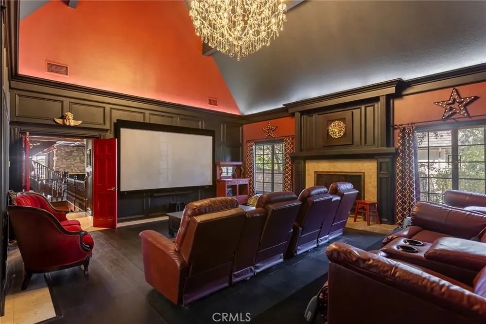 29155 Old Mill Creek Agoura Hills, CA 91301