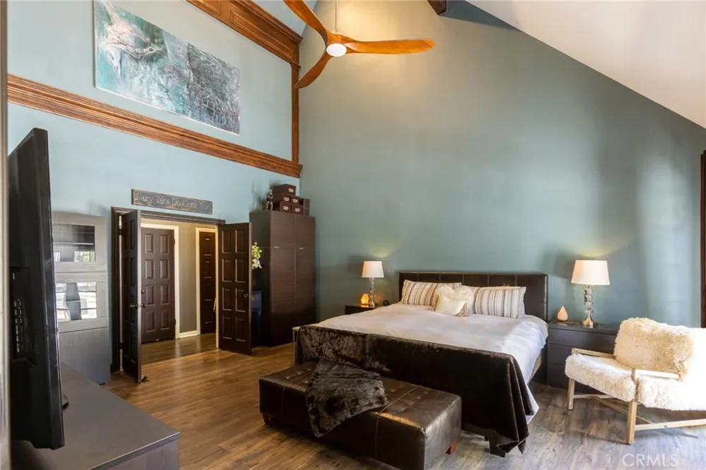 29155 Old Mill Creek Agoura Hills, CA 91301
