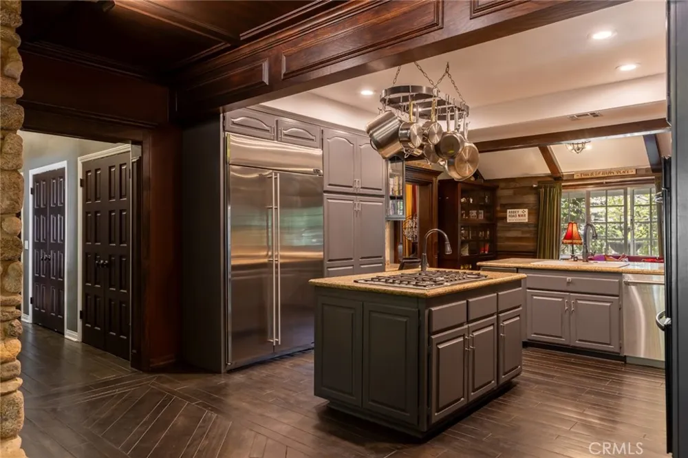 29155 Old Mill Creek Agoura Hills, CA 91301