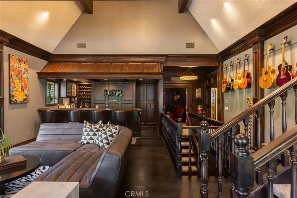 29155 Old Mill Creek Agoura Hills, CA 91301