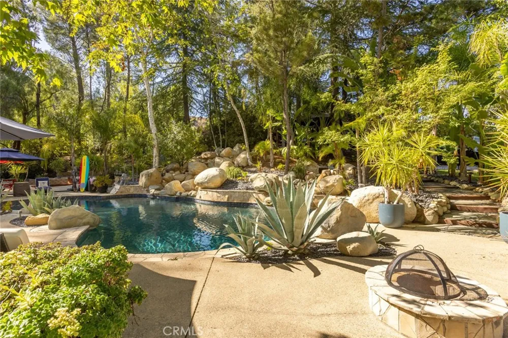 29155 Old Mill Creek Agoura Hills, CA 91301
