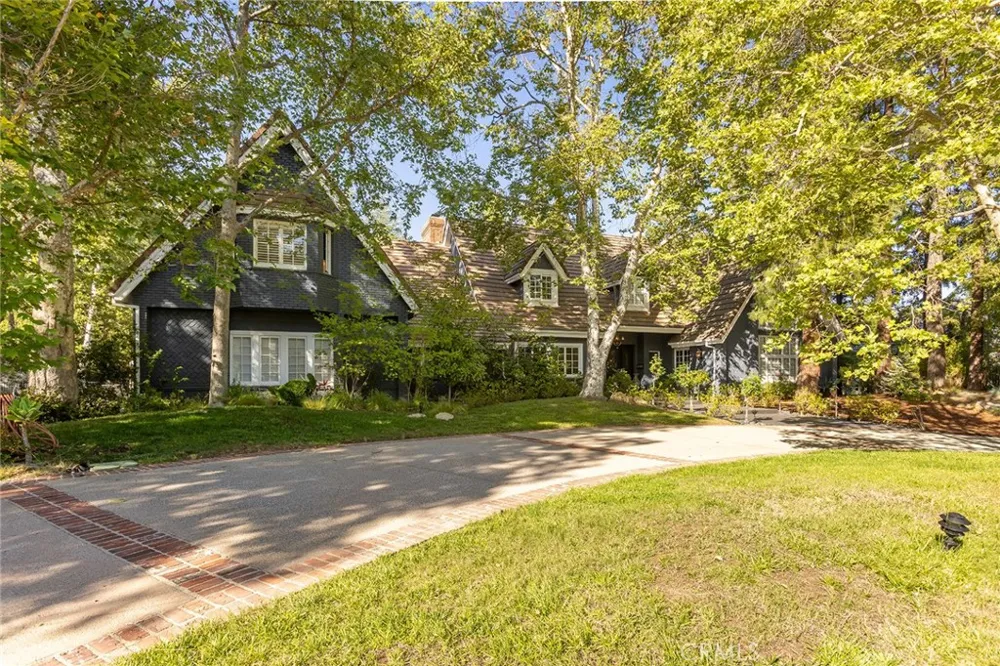 29155 Old Mill Creek Agoura Hills, CA 91301