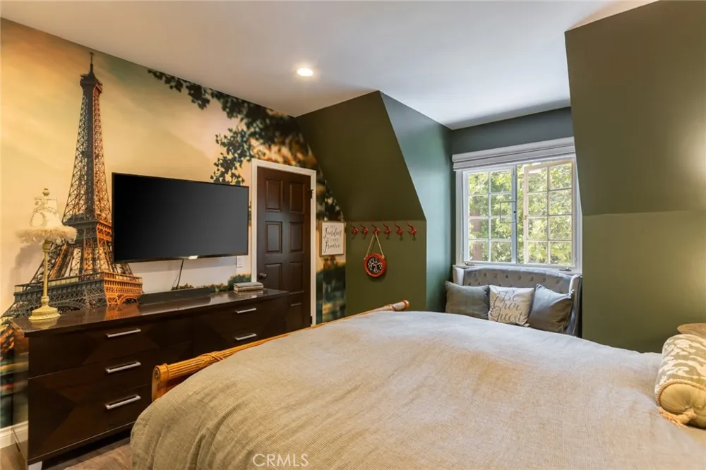 29155 Old Mill Creek Agoura Hills, CA 91301