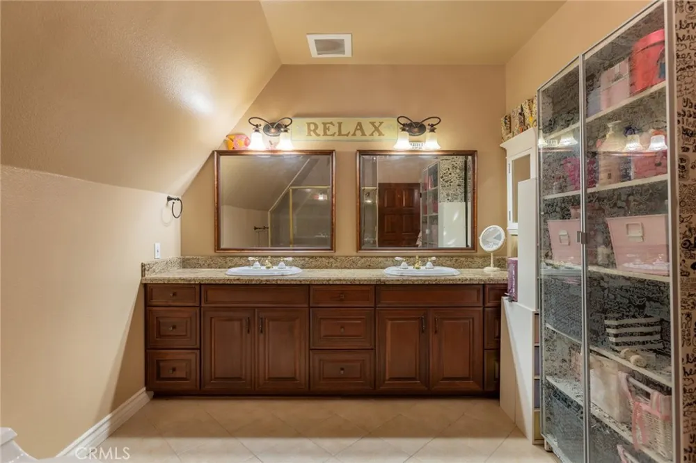 29155 Old Mill Creek Agoura Hills, CA 91301