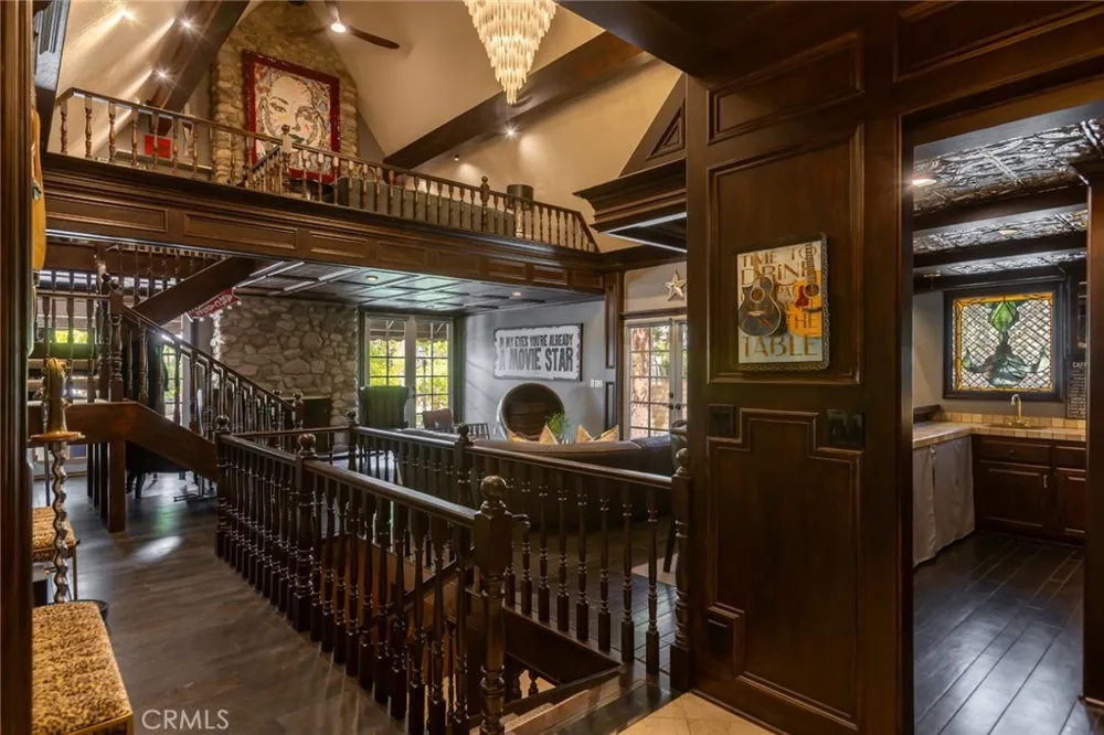 29155 Old Mill Creek Agoura Hills, CA 91301
