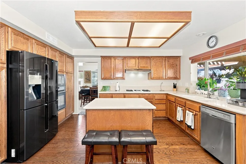 29108 Tradewinds Lake Elsinore, CA 92530