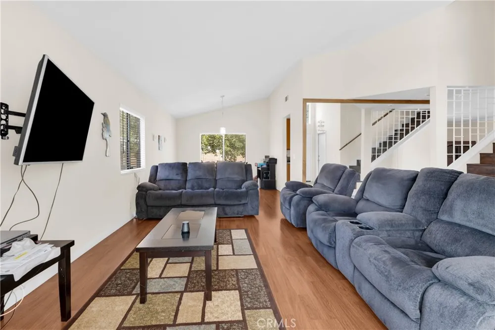 3517 Apollo Palmdale, CA 93550