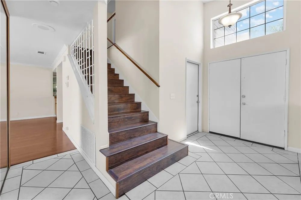 3517 Apollo Palmdale, CA 93550