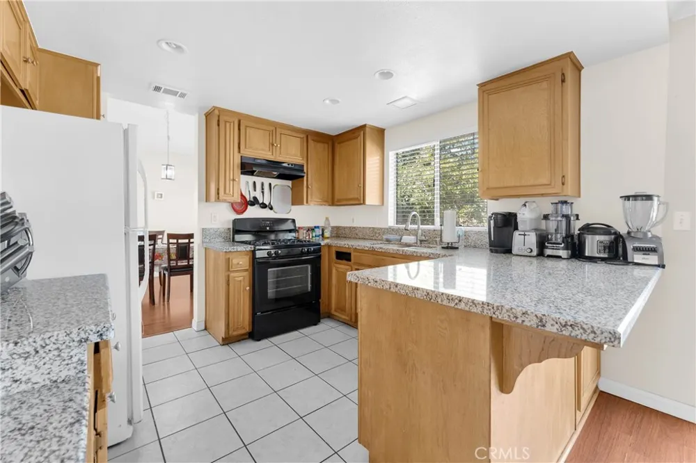 3517 Apollo Palmdale, CA 93550