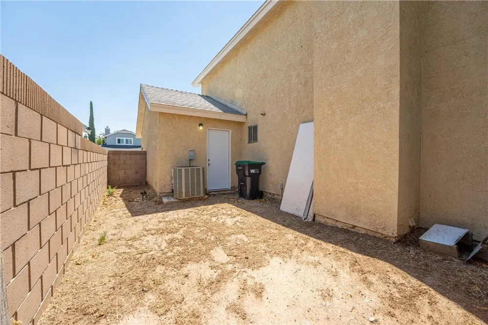 3517 Apollo Palmdale, CA 93550