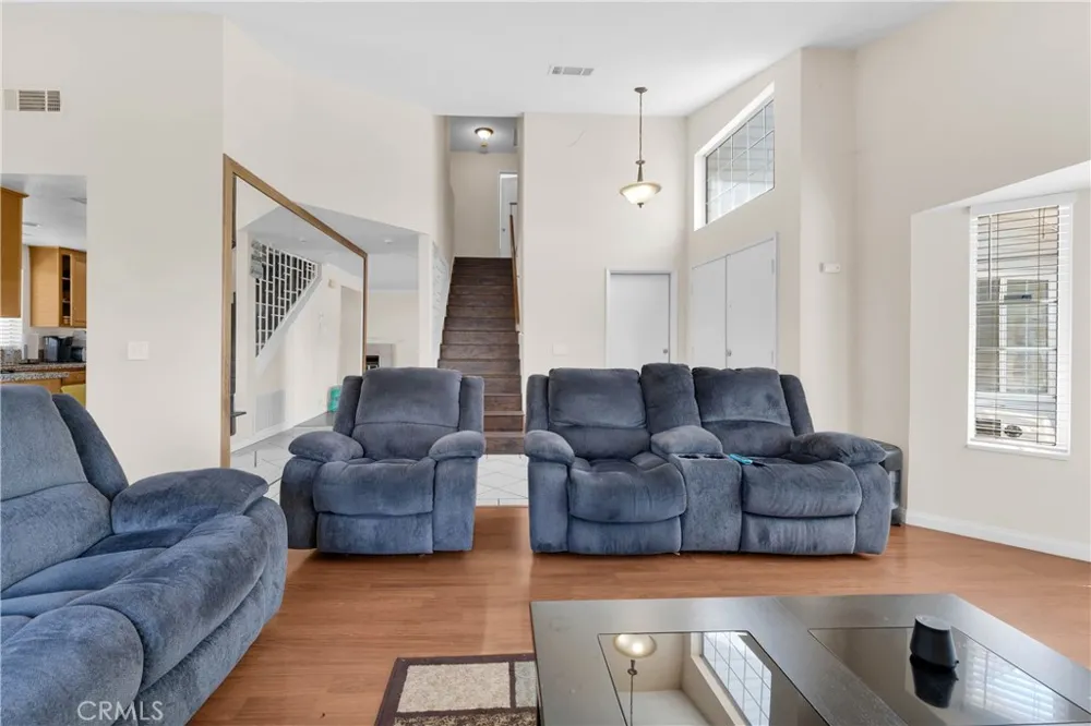 3517 Apollo Palmdale, CA 93550