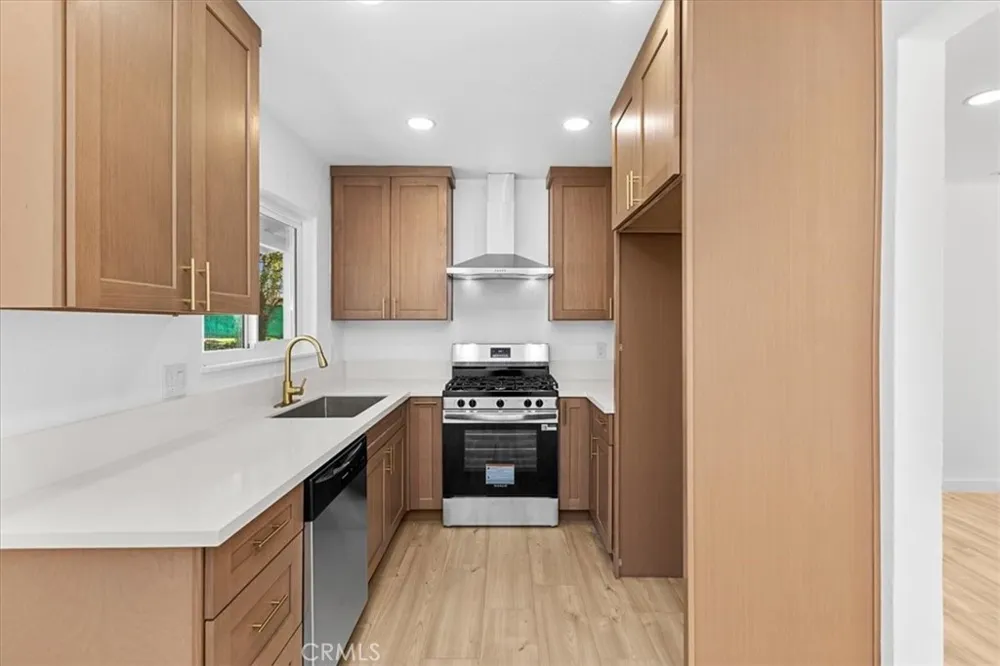 2990 Avalon Jurupa Valley, CA 92509