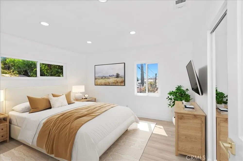 2990 Avalon Jurupa Valley, CA 92509