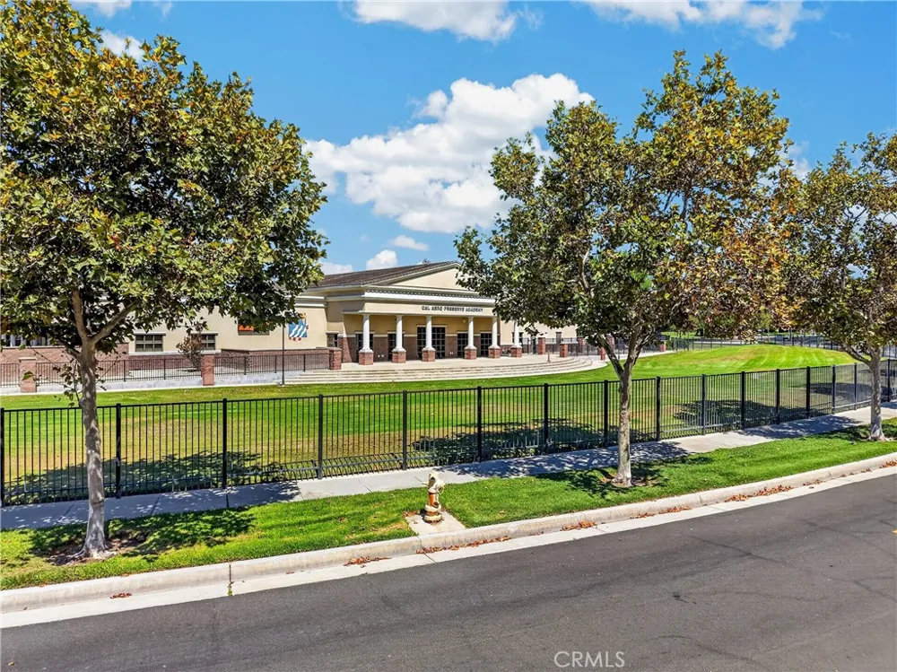 15923 Main Chino, CA 91708