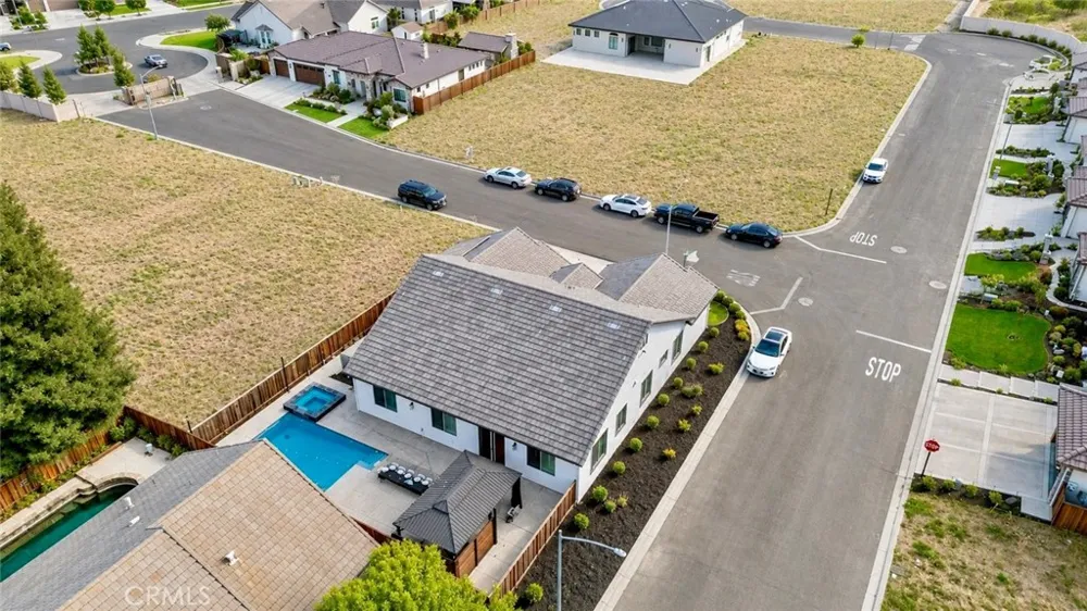 3394 Banbury Merced, CA 95340