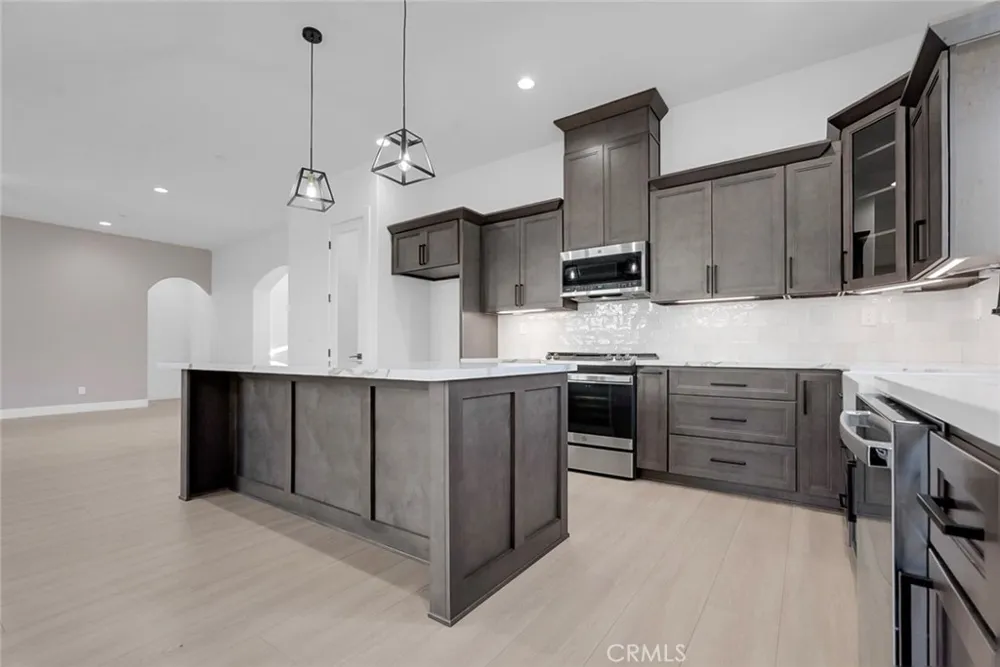 3394 Banbury Merced, CA 95340