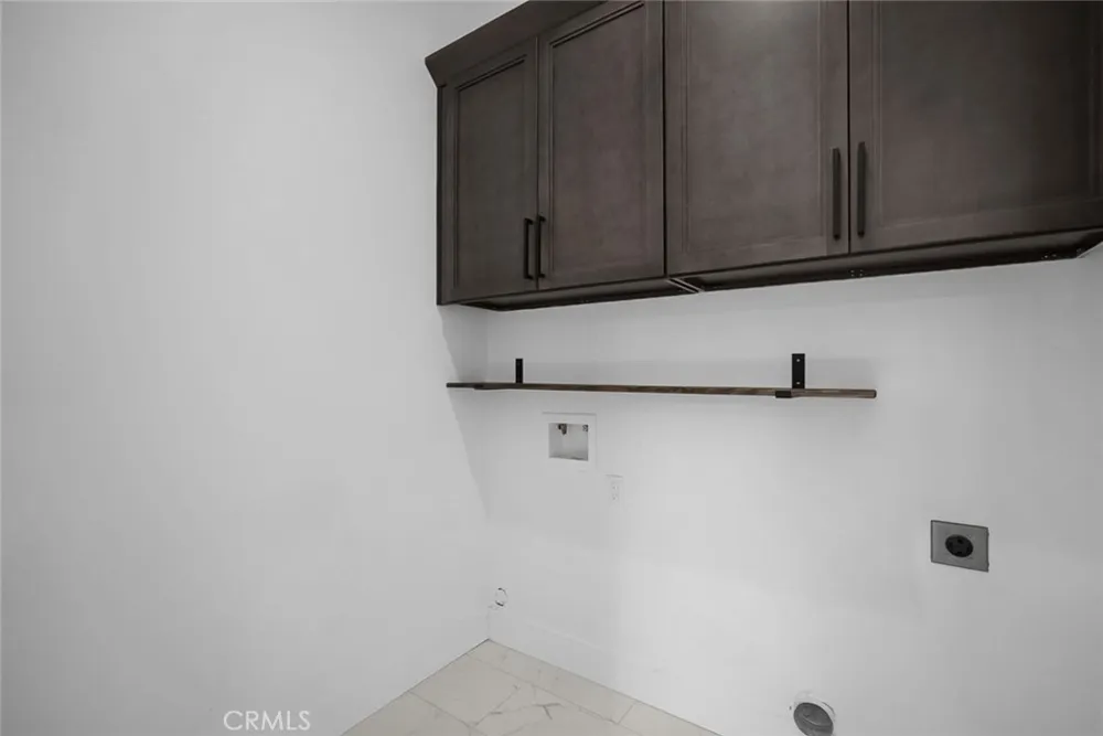 3394 Banbury Merced, CA 95340