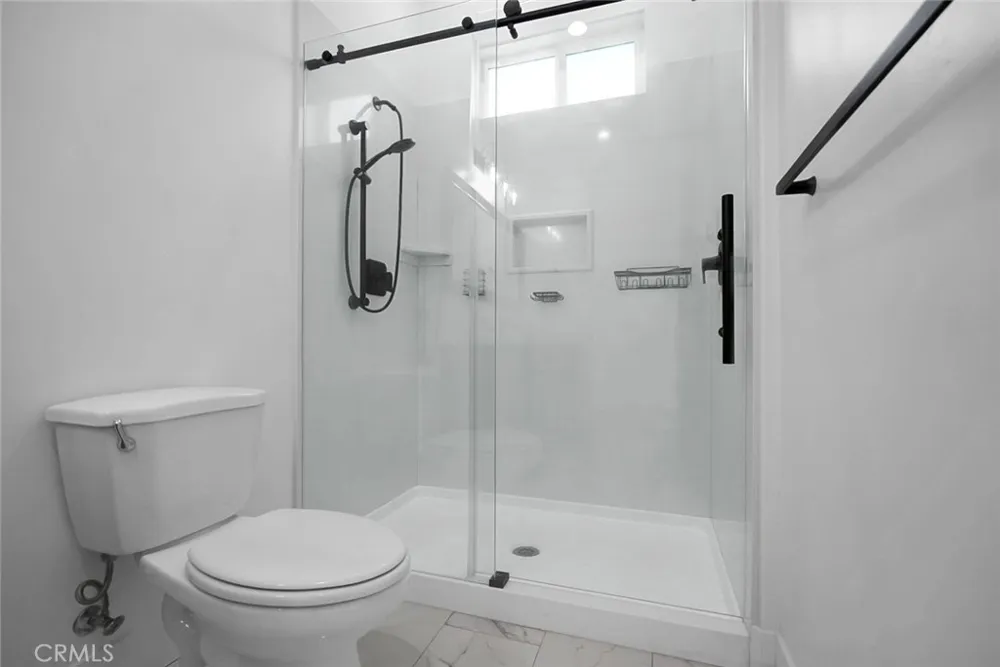 3394 Banbury Merced, CA 95340