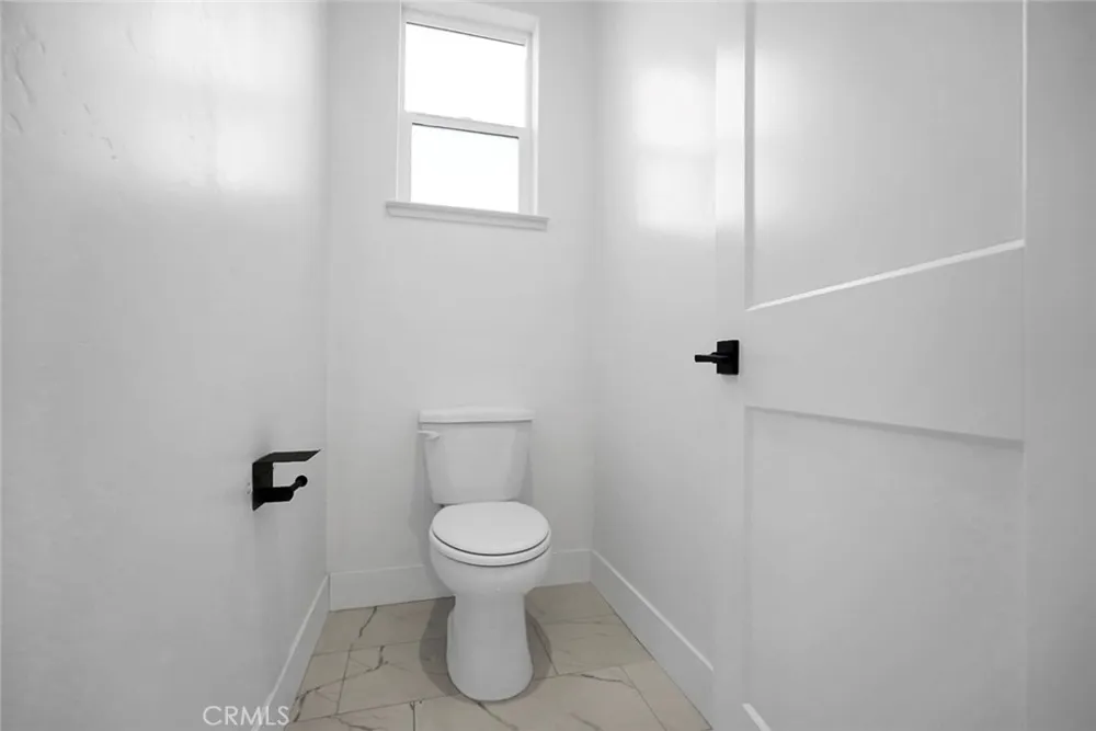 3394 Banbury Merced, CA 95340