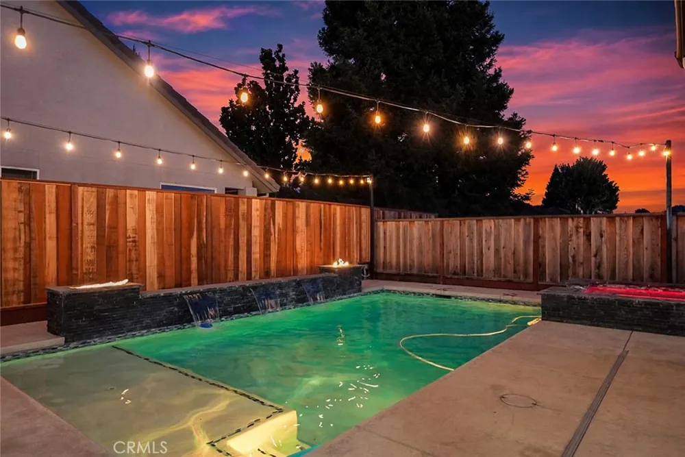 3394 Banbury Merced, CA 95340