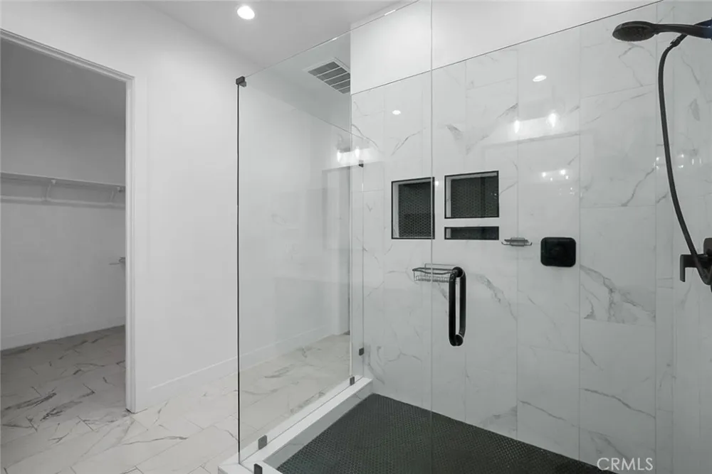 3394 Banbury Merced, CA 95340