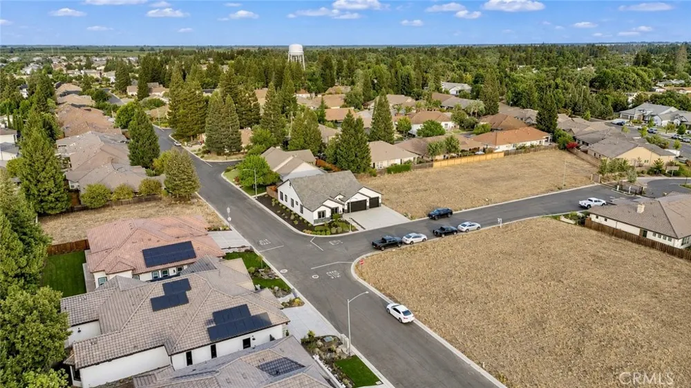 3394 Banbury Merced, CA 95340