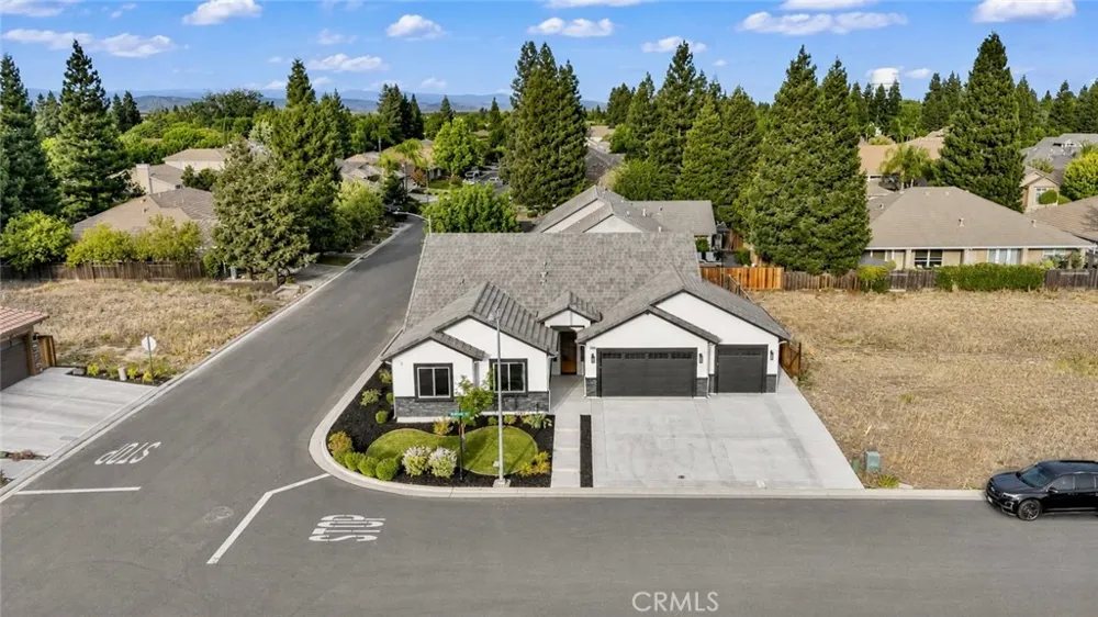3394 Banbury Merced, CA 95340