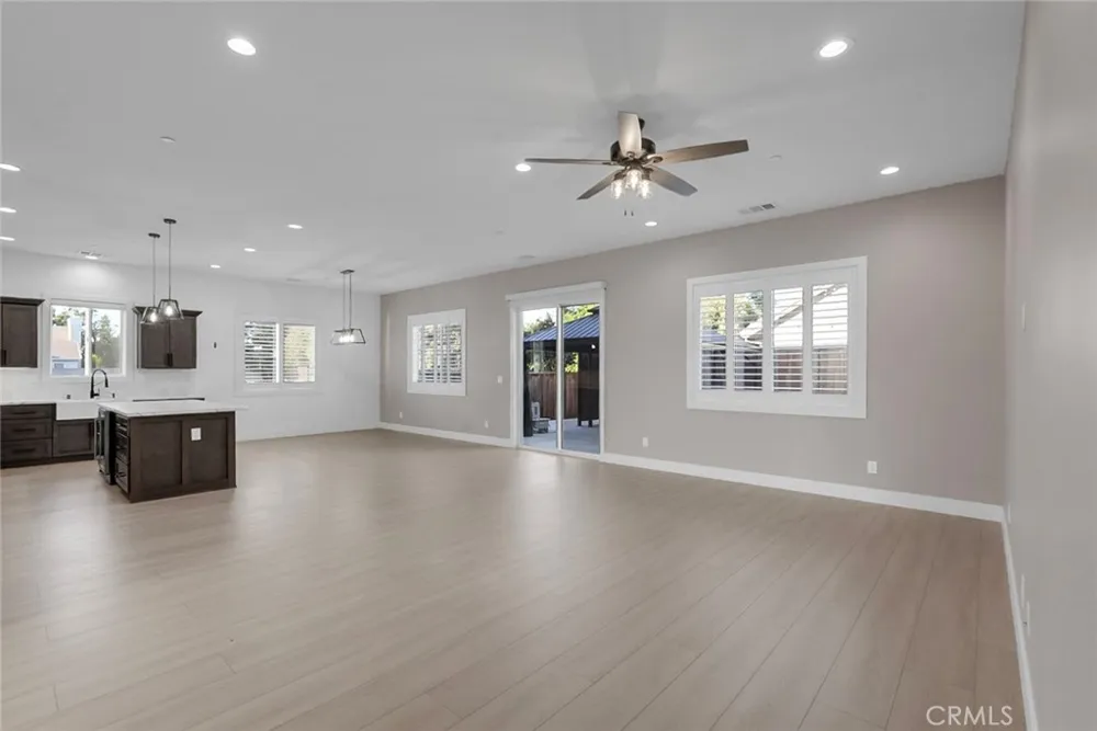 3394 Banbury Merced, CA 95340