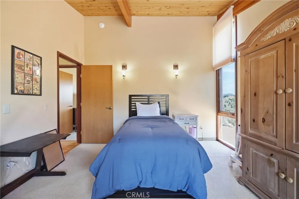 9256 Lazo Way La Grange, CA 95329