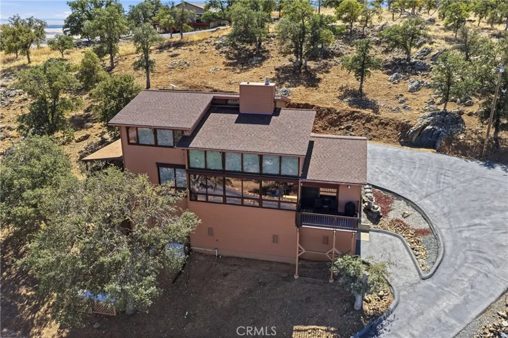 9256 Lazo Way La Grange, CA 95329