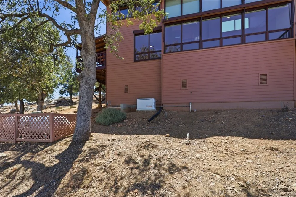 9256 Lazo Way La Grange, CA 95329
